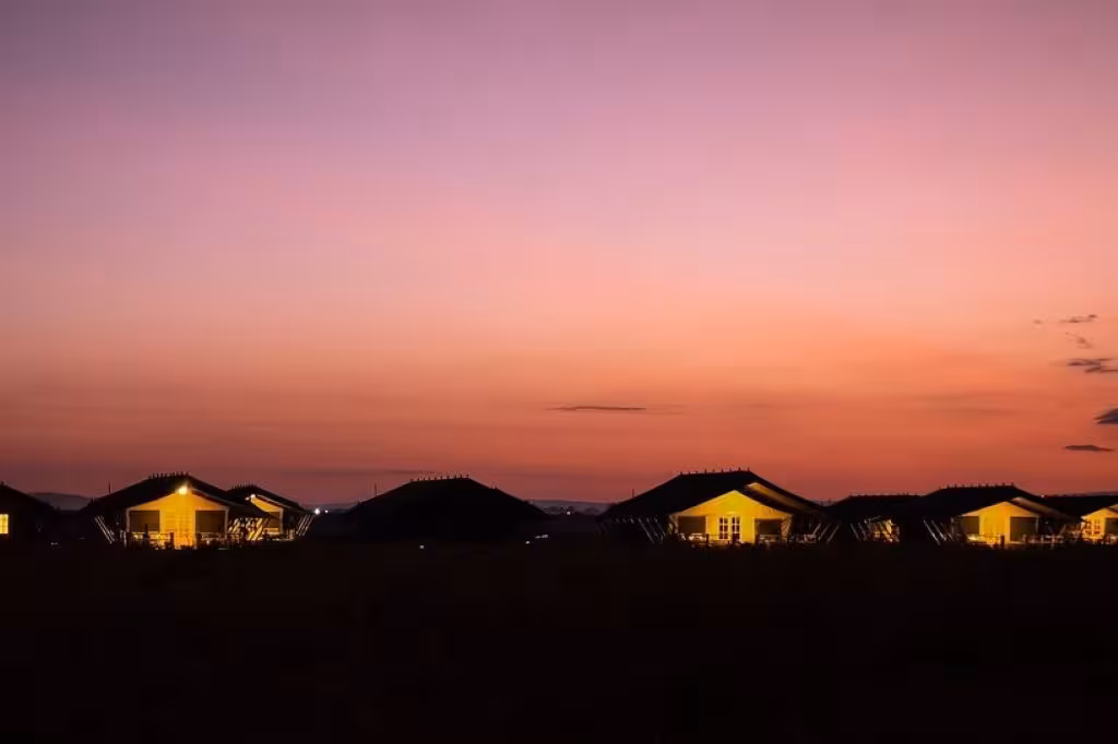 Maisha Sweetwaters Camp Exterior Sunset
