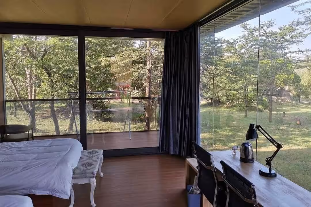 Jambo Mara Safari Bedroom Window