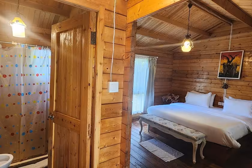 Jambo Mara Safari Bed Corner