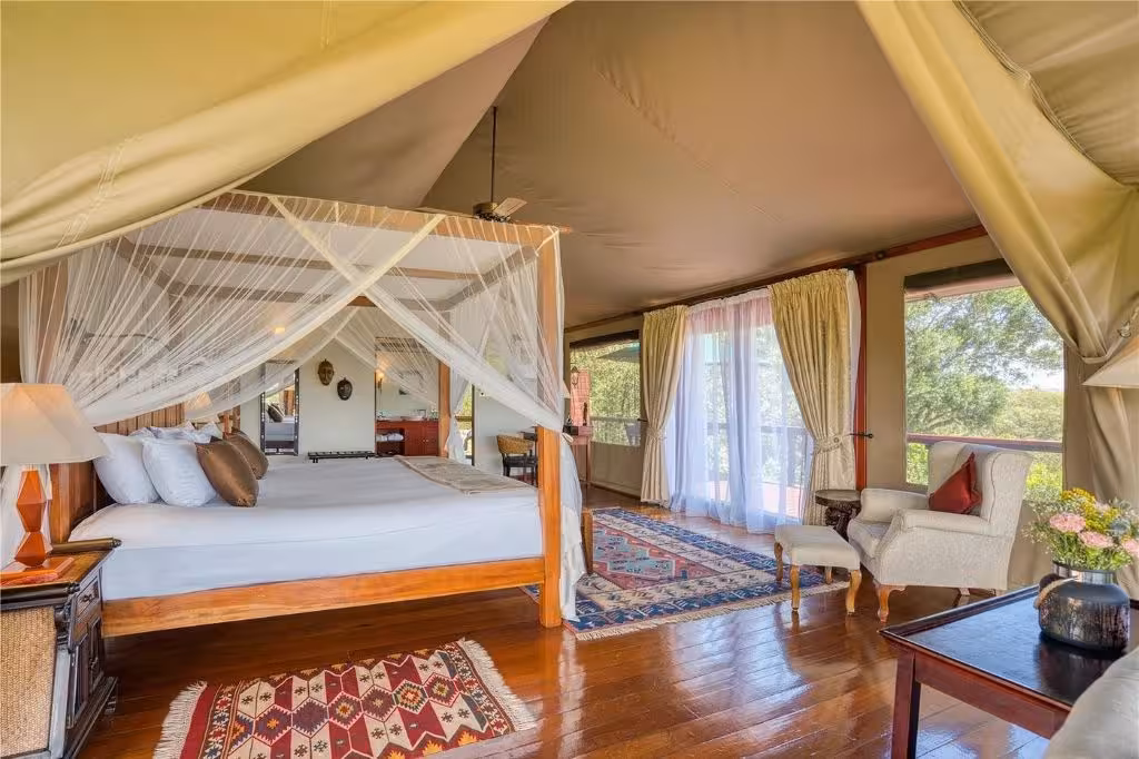 Olare Mara Kempinski Masai Mara Honeymoon Suite Side Olare Mara Kempinski Masai Mara Honeymoon Suite Side