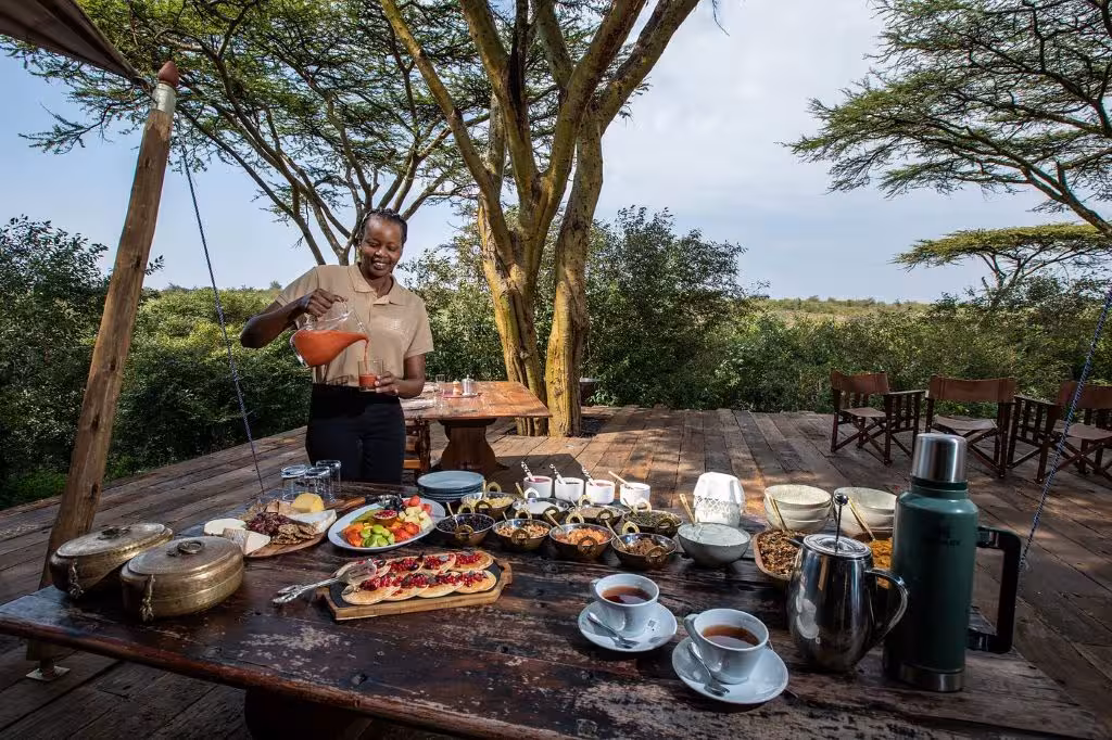 Mara Nyika Camp Outdoor Breakfast