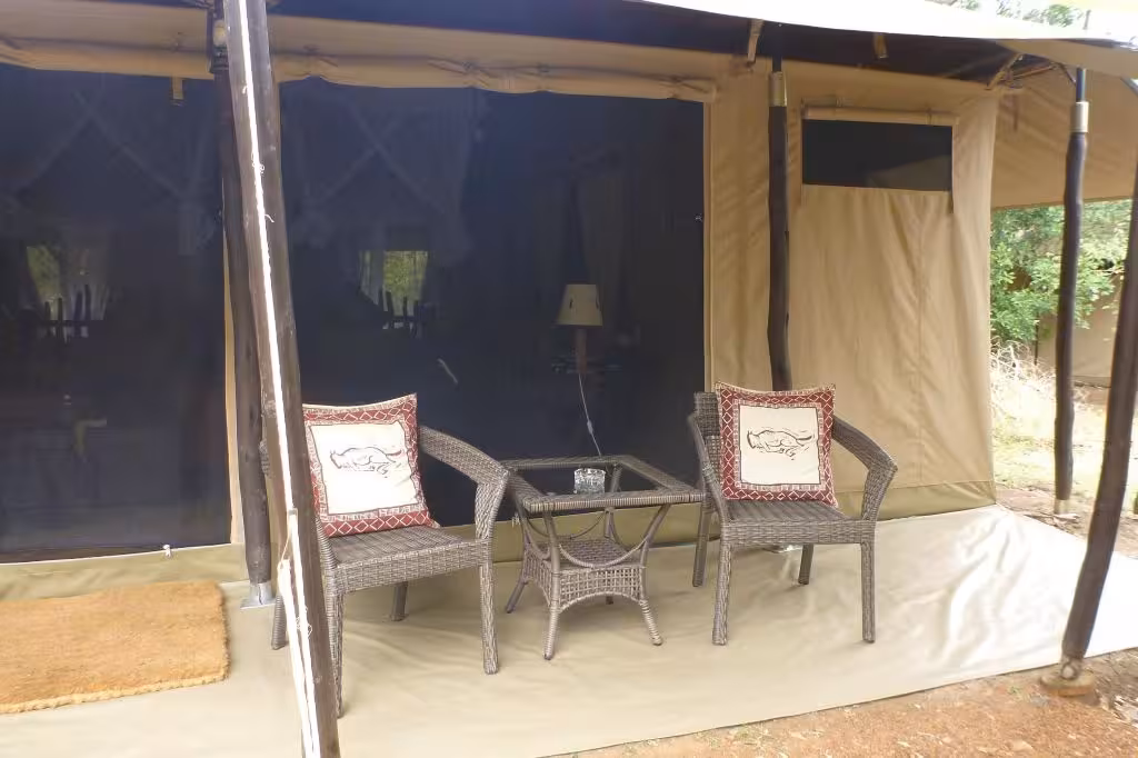 Mara Crossings Camp Corridor Seats