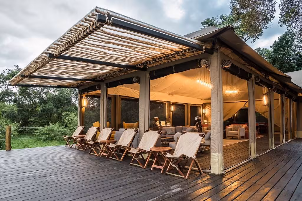 Entim Mara Camp Lounge